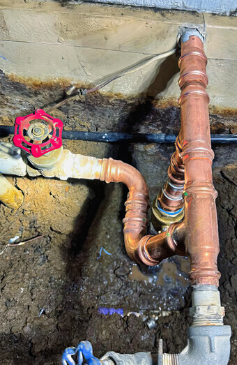 https://plumberdianella.com.au/uploads/2025/06/emergency-plumbing-826583.jpg