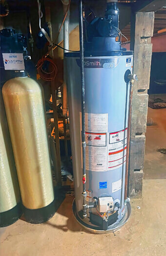 https://plumberdianella.com.au/uploads/2025/06/hot-water-724173.jpg